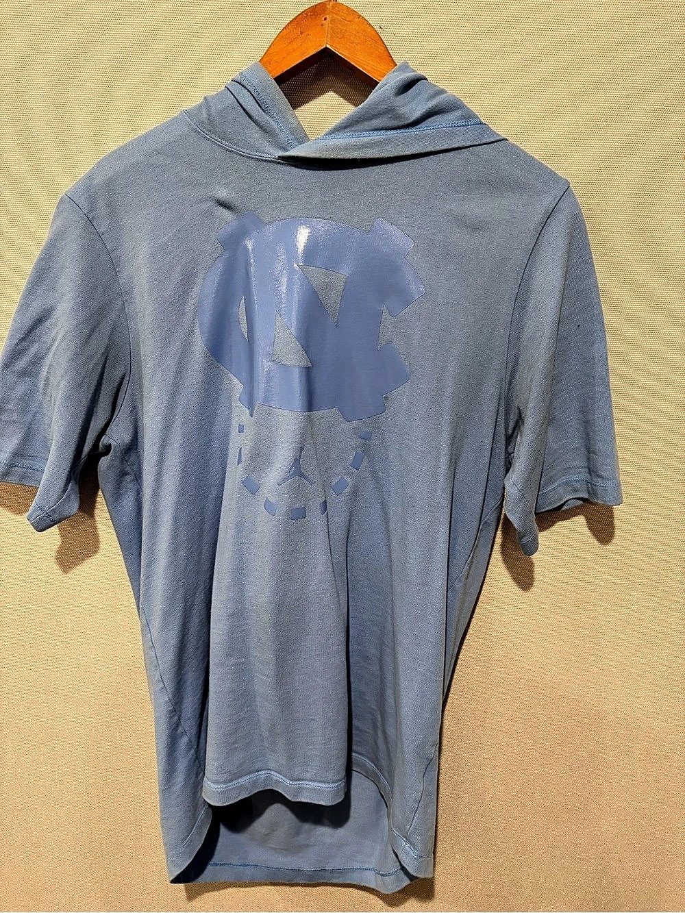 Nike North Carolina Tar Heels Short Sleeve Hoodie Blue Size Large